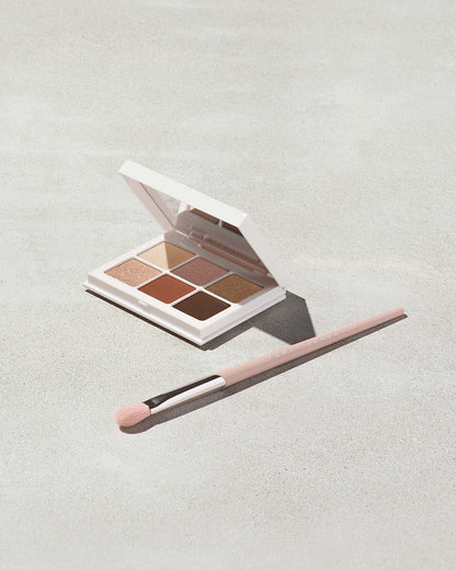 PLUSH EYESHADOW BRUSH 240,
