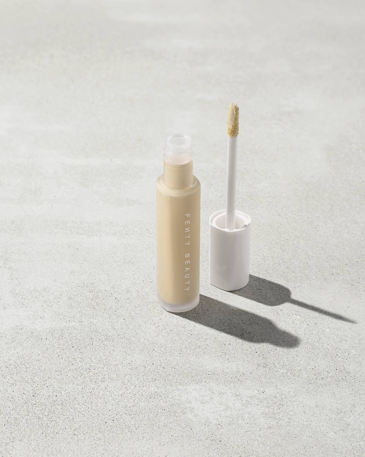 Pro Filt'r Instant Retouch Concealer — #145