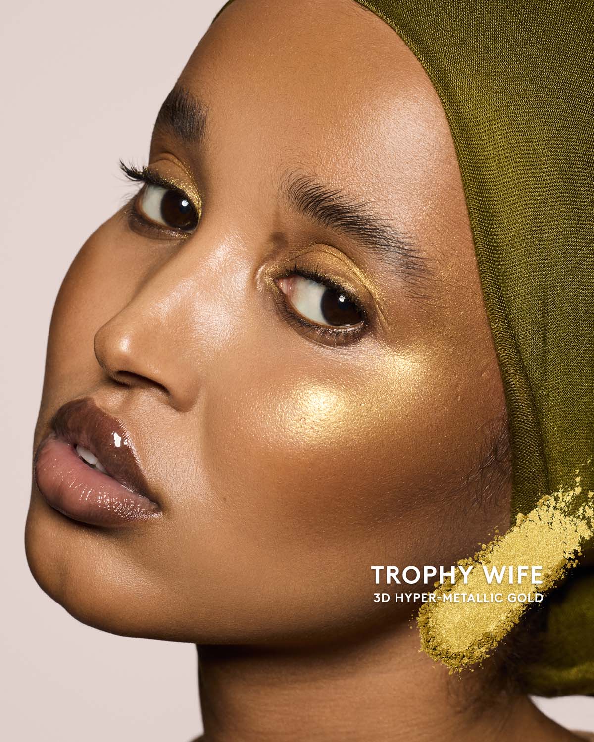 medium skin toned model wearing killawatt freestyle highlighter in shade trophy wife