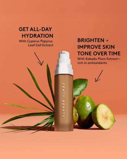Soft'lit Naturally Luminous Longwear Foundation — 220