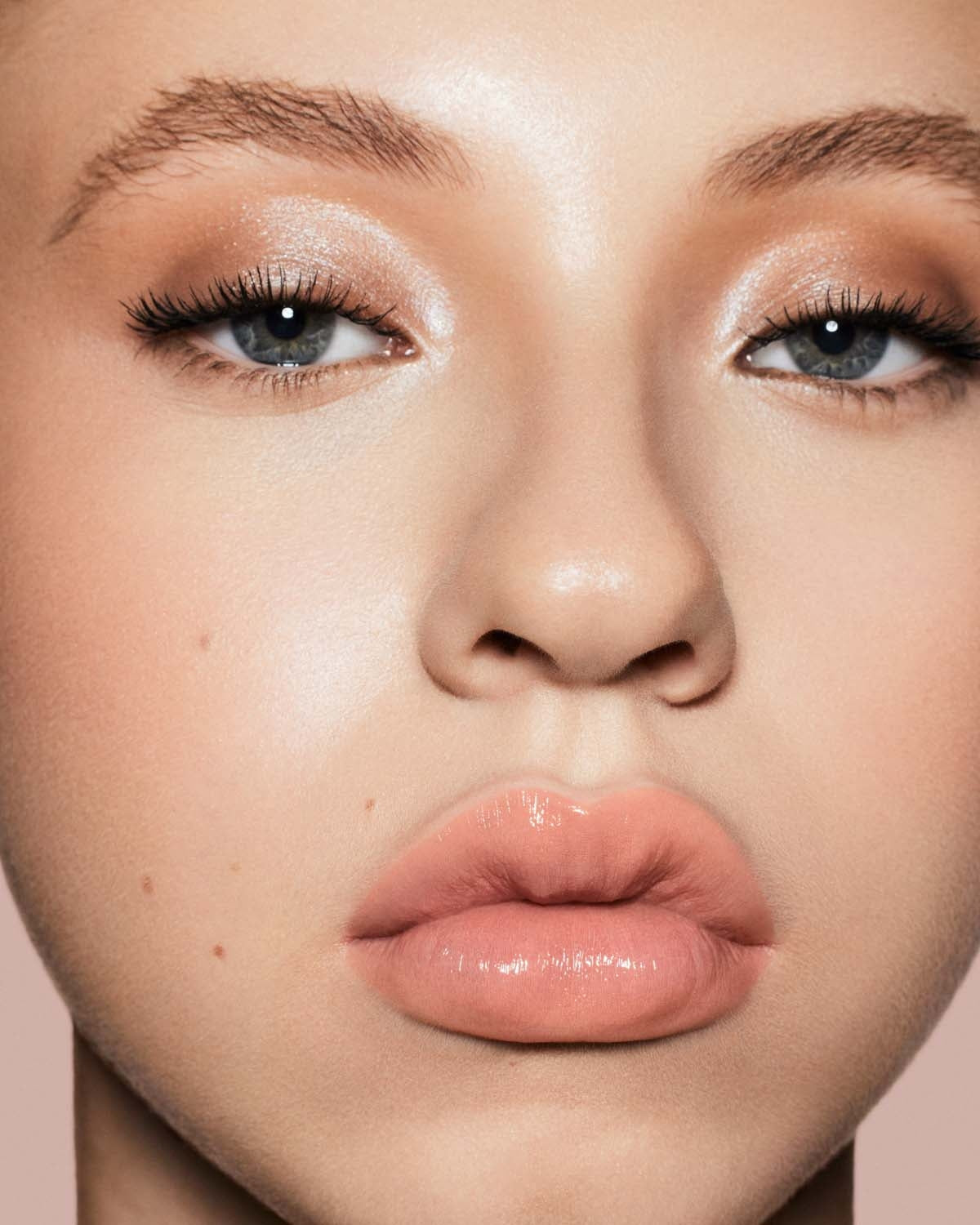 Gloss Bomb Stix High-Shine Gloss Stick — Two'Lip Kiss