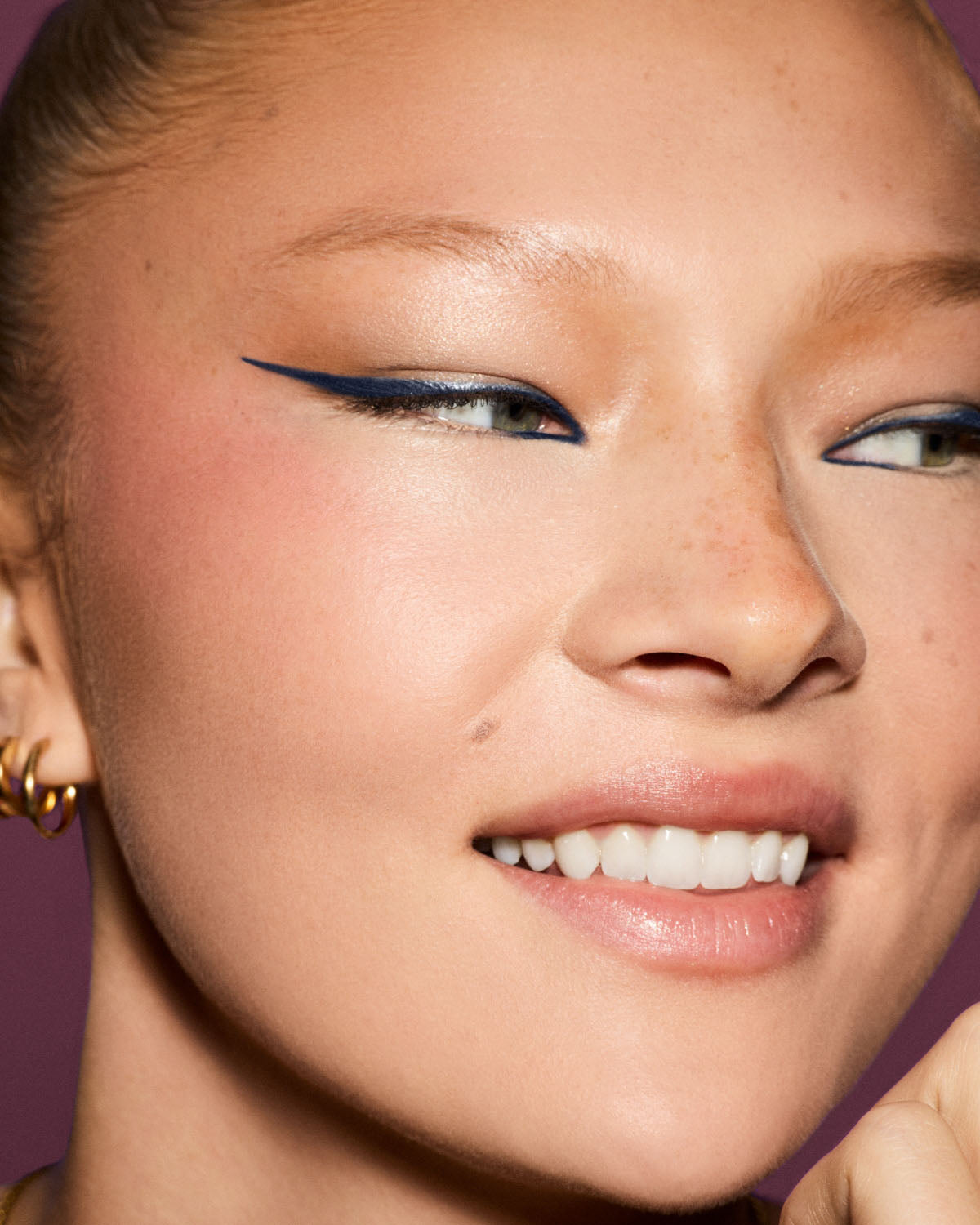 Fine Linez Lash Line-Enhancing Eyeliner — The Navy