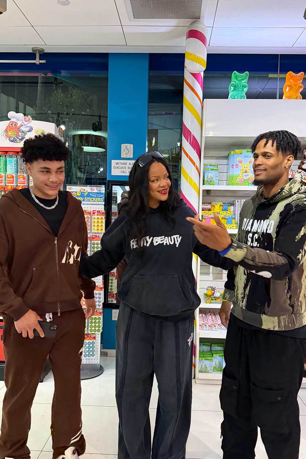 Fenty Beauty Oversized Unisex Hoodie — XXXL